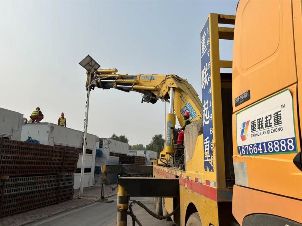 重聯(lián)起重團(tuán)隊